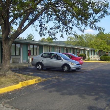 Relax Inn Lancaster ランカスター エクステリア 写真